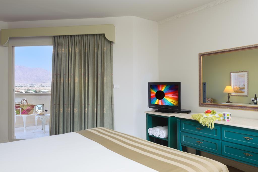 Herods Boutique Eilat A Premium Collection By Fattal Hotels Стая снимка A bedroom at the Hilton Palm Springs