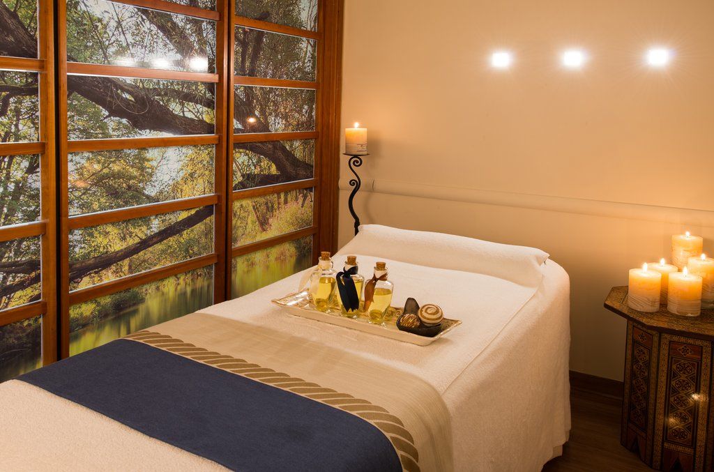 Herods Boutique Eilat A Premium Collection By Fattal Hotels Екстериор снимка A massage table