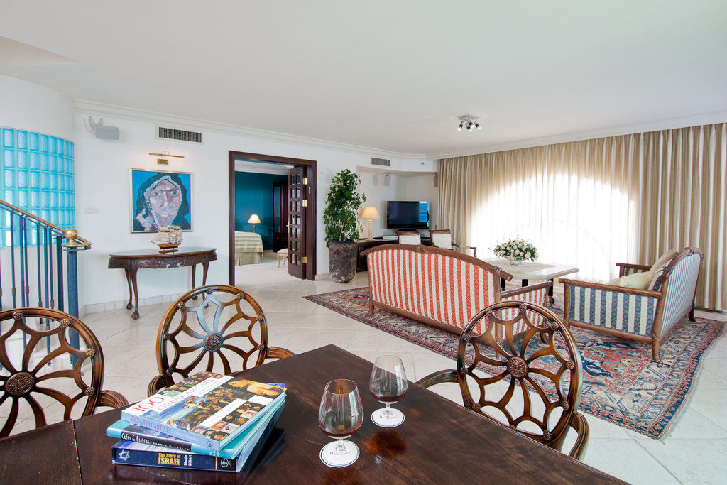 Herods Boutique Eilat A Premium Collection By Fattal Hotels Екстериор снимка Suite at the hotel